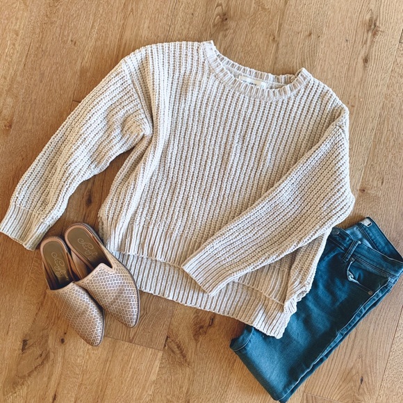 Zara Sweaters - ZARA chunky knit cream sweater size XL